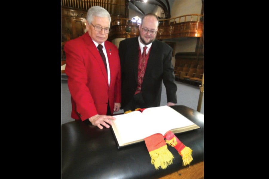 Warren Masonic Lodge marks 200th anniversary