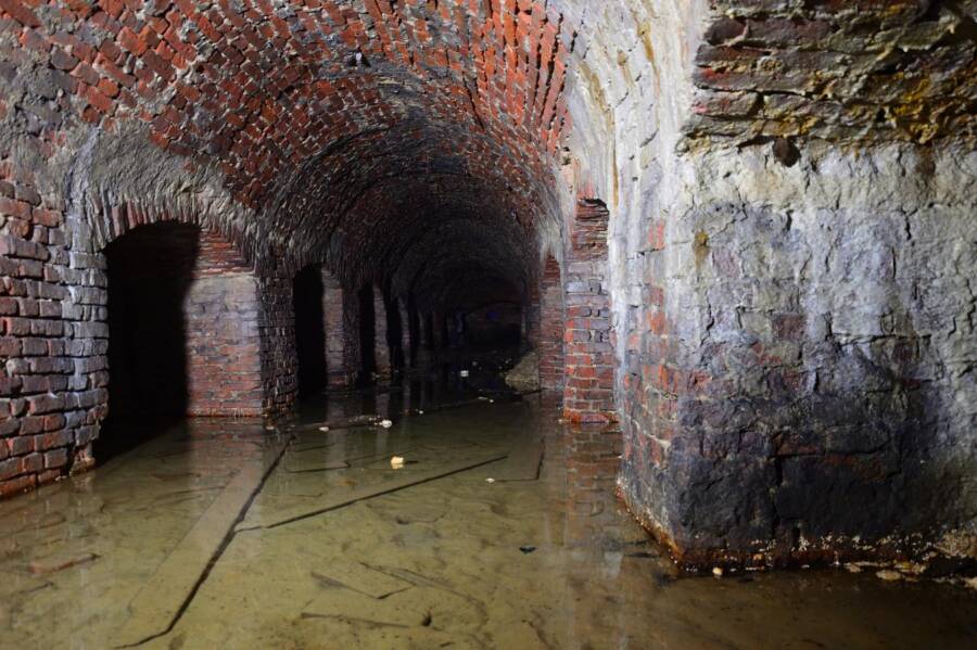 Centuries-Old Tunnels Linked To Secret Freemason Rituals Excavated Underneath Poland’s Wilanów Palace